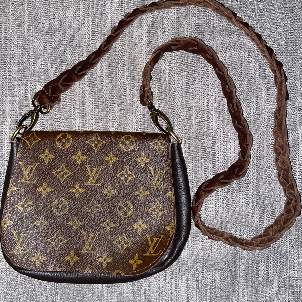 Vintage boho Odyssey LV purse